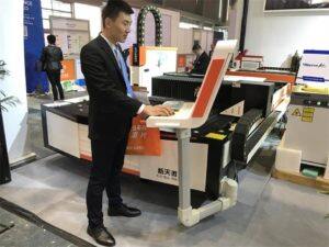 Exchange table fiber laser cutting machine